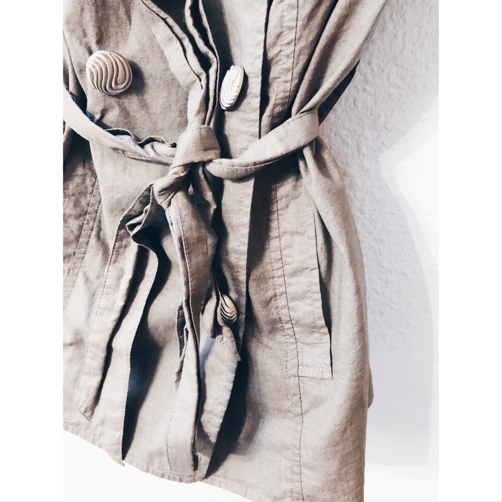 BCBGMaxAzria embellished tie front top - Picture 6 of 8
